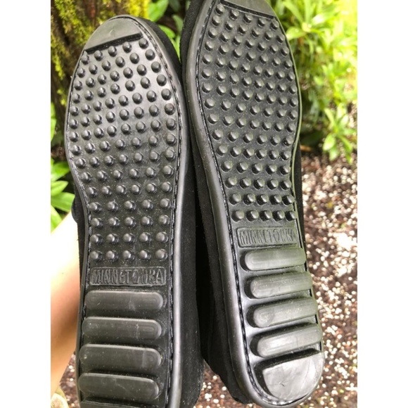 Minnetonka Lace Up Boots - Picture 3 of 3